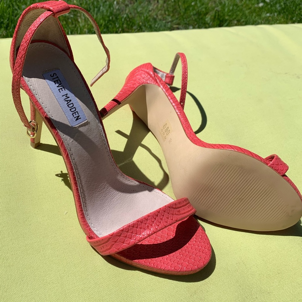 Brand New Steve Madden High Heels